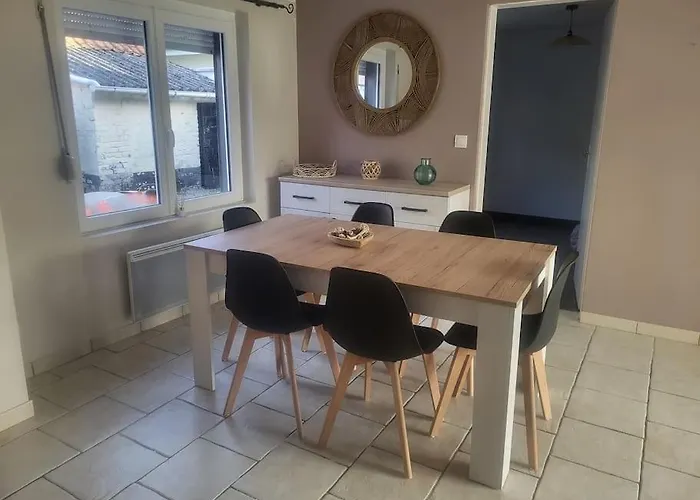 Le Du Marais Hébergement de vacances Ecuires